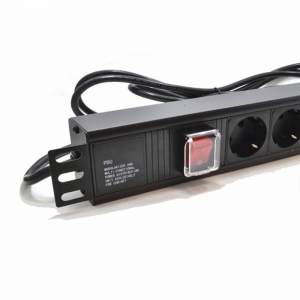 8-ways PDU с выключателем ― Beloteks Latvia SIA